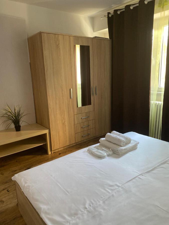 Ultracentral - Apartament Pe Calea Victoriei Bucareste Exterior foto